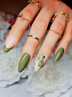 Green Color Nails Art Designs, Green Nails Round, Green Trendy Nails, Olive Nails, Green Nail Designs, Acrylic Press On Nails, Seasonal Nails, Almond Nails Designs, Latest Nail Art