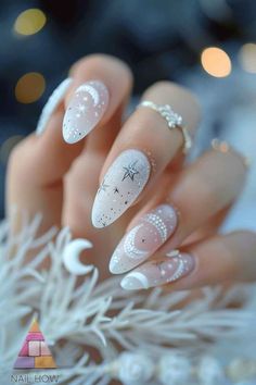 Fancy Simple Nails, Space Themed Nails Acrylic, Summer Celestial Nails, Simple Celestial Nails, Celestial Wedding Nails, White Silver Nail Designs, White Celestial Nails, White Nail Polish Ideas, Night Court Nails