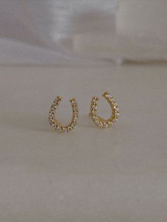 18k gold plated sterling silver cubic zirconia pave horseshoe stud earrings Elegant Horseshoe Earrings For Gift, Trendy Gold Earrings, Get Lucky, Feeling Lucky, Stud Earrings Gold, Lucky Horseshoe, Gold Stud Earrings, Earrings Cute, Earrings Minimalist