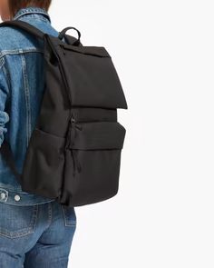 The ReNew Transit Backpack Black – Everlane Water Bottle Holders, Laptop Pocket, Supply Chain, Zipper Pulls, Bottle Holders, Black Backpack, Recycled Plastic, Plastic Bottles, Sliders