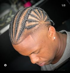 Men’s Mohawk Braids, Men Cornrows Design, Cornrow Braids Men, Boy Braids, Braids With Fade