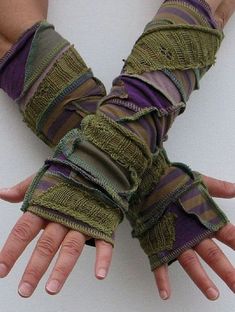 Apocalyptic Fashion, Long Gloves, Casual Accessories, Knitted Gloves, Vintage Casual, Winter Casual, Online Accessories, Fingerless Gloves