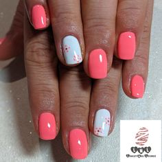 Nail Art Designs Summer Gel French Tips, Coral Dip Nails With Design, Bright Summer Acrylic Nails Solid Color, Cute Coral Nails, Nail Sns Ideas, Pink And Coral Nails Summer, Coral Pink Short Nails, Coral Gel Nails Short, Coral Tip Nails