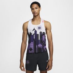 Celebrate the Bank of America Chicago Marathon with this slim-fit running singlet. Its smooth, breathable fabric wicks away sweat to help you stay dry and focused. Its graphics take inspiration from Chicago's skyline. America Chicago, Nike Aeroswift, Running Singlet, Chicago Marathon, Men Nike, Racing Gear, Bank Of America, Nike Flex, Nike Sports