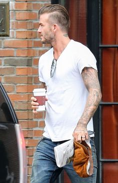 Long Undercut, Beckham Haircut, Men Undercut, David Beckham Photos, Pompadour Men, David Beckham Style, Undercut Men, Trendy Mens Haircuts