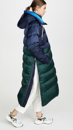 Quilted Clothes, Preppy Sweater, Carine Roitfeld, Quoi Porter, Coat Trends, Estilo Hippie, Puffy Coat, Down Coat