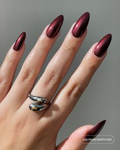 #lightslacquer #nails #fallnails #nailpolish #nailinspo #nailtrends #trendynails #trendynailart #villainera #nailart #naildesign #nailcolor #blacknails #chromenails #silvernails #greynails #rednails #glowinthedarknails #glowinthedark #spookyseason #halloweennails #septembernails Iridescent Red Nails, Dark Red Marble Nails, Magnetic Nails Red, Fall Magnetic Nails, Salvatore Nails, Glass Nails Red, Red Fade Nails, Garnet Nails Designs, Glass Red Nails