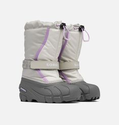 Perfect for deep snow. Waterproof upper, felt inner boot for warmth, and multi-directional lug sole for steady grip. Easy on and off. Deep Snow, Sporty Sandal, Snow Days, Shearling Slippers, Fashionable Snow Boots, Ankle Boots Flat, Winter Snow Boots, Trainer Boots, Mens Shoes Boots