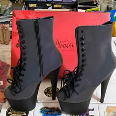 Multi-Use Brand New In Box Never Worn Green Multi Reflective/Black Matte Pleaser Boots, Shoe References, Goth Shoes, Cute Shoes Heels, Pleaser Shoes, Girl Drawings, Awesome Tattoos, Cartoon Toys, Cute Heels