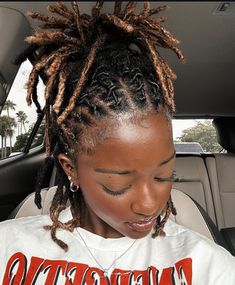 Retwist Styles For Short Locs, Retwist Styles, Small Dreads, Dyed Dreads, Curly Locs, Loc Updo, Short Locs, Loc Hairstyles, Short Locs Hairstyles