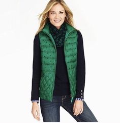 Green Vest Outfit, Talbots Outfits, Vest Ideas, Puffer Vest Outfit, Pijamas Women, Plus Size Petite, Green Vest, Vest Fashion