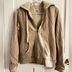 Cozy Cream Color J Crew Zip Up Hoodie Jacket, Fuzzy Warm Lining Size Large But Fits Like A Small Cozy Beige Hoodie With Double-lined Hood, Cozy Beige Hooded Hoodie, Cozy Cream Hoodie With Double-lined Hood, Cream Cozy Hoodie With Double-lined Hood, Neutral Winter Sweatshirt For Loungewear, Beige Hooded Winter Jacket, Beige Hooded Jacket For Winter, Cozy Beige Hoodie With Pockets, Cozy Cream Hooded Jacket For Winter