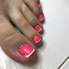 Shellac Pedicure Toenails, Pedicure Toenails, Shellac Pedicure, White French Tips, Elegant Touch Nails, Quick Nail Art, Pedicure Designs Toenails, French Pedicure, Pedicure Nail Designs