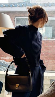 Hot Academic Look, Elegent Women Aesthetic, Elegant Feminine Aesthetic, Astrid Clifford, Cruel King, Style Parisienne, Skandinavian Fashion, Mode Casual, Looks Black