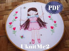 Hair Embroidery "Swinging Girl" Hand Embroidery Hoop Pattern Learn easily to embroidery hair step by step. You will only need basic skills for the rest of the design, color it with pencils and enjoy the whole process to obtain this swinging girl unique hoop! You will receive a PDF with: - 1) Print pattern is for a 9 in (23 cm) hoop, print, transfer and go! - 2) Step by Step photo tutorial on how to embroidery the hair. - 3) High quality photo reference for the rest of the stitches _ Permission t Embroidery Dress Pattern, Pola Sulam, Embroidery Flowers Pattern, Hand Embroidery Pattern, 자수 디자인, Sewing Embroidery Designs, Hand Embroidery Art, Flower Embroidery Designs, Hand Embroidery Stitches