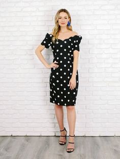 Vintage 80s Black Off-Shoulder Dress - White Polka Dot Print - Zips up the back -Measurements-Estimated Size: SmallBust:  33.5"Waist:  28"Hips: 39"Length: 38"Sleeve: 8"Model is 5'9 and measures 32/25/34 Fitted Boat Neck Off Shoulder Summer Dress, Polka Dot Dress Vintage, Black Off Shoulder Dress, Black Peplum Dress, Grey Maxi, Black Off Shoulder, Grey Maxi Dress, Black Peplum, White Polka Dot Dress