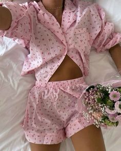 Girly Pjs, Aesthetic Loungewear, Cute Sleepwear, Pink Girly Things, Cute Pajamas, Cute Comfy Outfits