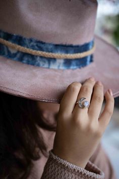 ☆☆☆ MOON LOVERS ☆☆☆ The moon is ruler of many things in our lives. Its different cycles influence our emotions & intuitions. For that reason we appreciate this ring as an accessory that represent one of the most beautiful transitions of the moon: THE HALF MOON! The rainbow Moonstone represents the brightness of the sun and how it perfectly creates the four different cycles of the moon! 》D E T A I L S《 ✦ M E T A L : Sterling Silver 925 ✦ S T O N E : Moonstone ✦ B I R T H S T O N E : June ( Moonst Mystical Crystal Promise Ring, Mystical Adjustable Moon Phase Jewelry, Adjustable Mystical Moon Phase Jewelry, Adjustable Spiritual Moonstone Ring With Moon Phase, Spiritual Adjustable Moon-shaped Moonstone Ring, Healing Moonstone Jewelry, Celestial Style Moonstone Promise Ring, Adjustable Moonstone Ring With Moon Phase, Adjustable Moon-shaped Gemstone Jewelry