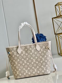 Description L.V Neverfull MM Monogram Empreinte Khaki/Beige For Women, Tote Bags 12.2in/31cm LV M46102 Rep 1:1 Part of the Monogram Empreinte line, this Neverfull MM tote bag is made from a bold mix of colored Monogram-embossed. The supple slim handles mean it’s comfortable to carry. The inside zipped pouch, in a different-colored Monogram Empreinte, can be removed and carried separately. 31 x 28 x 14 cm / 12.2 x 11 x 5.5 inches (Length x height x width) Khaki Green / Beige / Cream Microfiber li Lv Neverfull Mm, Beige Tote Bag, Lv Neverfull, Beige Tote, Mm Monogram, Neverfull Mm Monogram, Louis Vuitton Neverfull Mm, Ring Handle, Neverfull Mm