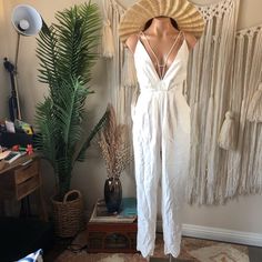 Beautiful Edgy Chic Jumpsuit From Aussie Brand Cameo Collective. Has Sexy Deep V Neckline With Minimal Strappy Detail White Backless Jumpsuits And Rompers For Day Out, Chic One-piece Jumpsuits And Rompers For Vacation, Fitted One-piece Jumpsuits For Vacation, Summer White Backless Jumpsuits And Rompers, Backless Fitted Jumpsuits And Rompers For Brunch, Chic One-piece Jumpsuits And Rompers For The Beach, Fitted Backless Jumpsuits And Rompers For Brunch, Backless Fitted Jumpsuits For Brunch, Fitted Backless Jumpsuits For Brunch