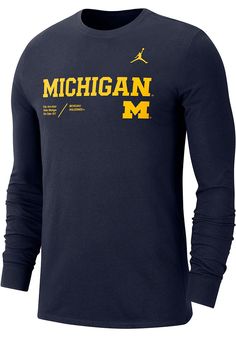 Show off your team pride in this Michigan Wolverines Navy Blue Jordan Practice Long Sleeve T Shirt! This Michigan Long Sleeve Tee features a screen print of team graphic with Jordan logo on front chest. Make sure everyone knows you root for the Wolverines with this Navy Blue Michigan T Shirt. Go Michigan! Fall Fan Apparel T-shirt With Logo Print, Collegiate Long Sleeve T-shirt For College, Collegiate Long Sleeve T-shirt With Screen Print, Long Sleeve Sports T-shirt With Team Logo, Collegiate Long Sleeve College T-shirt, Collegiate Long Sleeve Graphic Print T-shirt, Collegiate Long Sleeve T-shirt With Graphic Print, Long Sleeve T-shirt With Team Logo For Streetwear, Long Sleeve T-shirt With Team Logo For Fan Gear