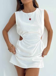 Mini Dress  Main 70% cotton 30% Linen    Lining 100% Rayon   Length of size US 4 / AU 8 shoulder to hem: 80cm / 31.4in   Lola is wearing a size US 4 / AU 8   Linen material  High neck  Elasticated cut-outs at side  Invisible zip fastening at back   Non-stretch  Fully lined Outfits Preppy, Outfits Curvy, Brunch Dress, Mini Dress White, Outfits Black, Preppy Summer, Mini Robes, Womens Casual, Aesthetic Summer