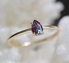 14K Gold Alexandrite Ring Color Changing Stone Tear Shape - Etsy Ring Astrology, Astrology Ring, Estate Jewelry Rings, Gorgeous Rings, Alexandrite Stone, Diamond Stacking Rings, Morganite Diamond, Gold Diamond Wedding Band, Alexandrite Ring