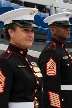 Marine Women, Marines Corps, Yankee Doodle, Female Marines, Dress Blues