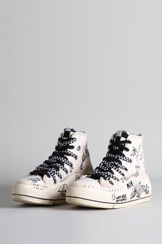 DOUBLE GROMMET KURT HIGH TOP SNEAKER - GRAFFITI ECRU CHECKER - R13 Sneaker Graffiti, Graffiti Shoes, R13 Denim, Women Platform Sneakers, High Top Boots, High Top Sneaker, White Caps, Leather High Tops, Mens Nike Shoes