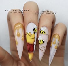 Disneyland Nails, Cartoon Nail Designs, Baby Shower Nails, Disney Acrylic Nails, Unghie Nail Art, Summer Gel Nails, Bears Nails, Light Nails