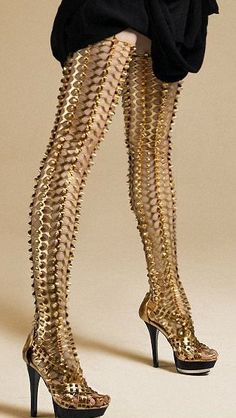 Lady Gaga? I think you're missing a pair of boots! LRC April 5, 2017. Beyonce Fashion, Laquan Smith, German Fashion, Futuristic Fashion, Halloween Craft, Future Fashion, Crazy Shoes, Shoes And Boots, Thigh High Boots