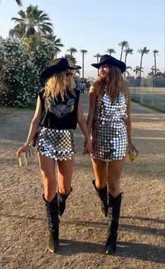 Coachella Party Outfit, Coachella Party, Outfit Botas, Christmas Boho, Trending 2023