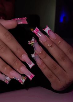 Extra Duck Nails, Medium Long Duck Nails, Xl Junk Nails, Long Duck Nails With Charms, Long Nail Inspo Acrylic, Pink Birthday Nail Designs, Dramatic Nails Designs, Nail Ideas With Charms, Long Junk Nails