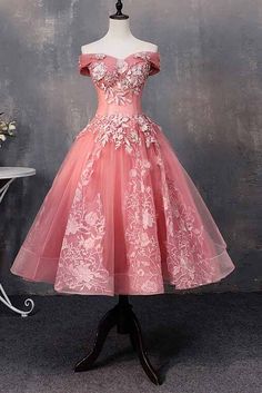 A-line Off-Shoulder Short Prom Dresses Appliques Sweet 16 Gown Ball Gowns For Teenagers, Princess Sweet 16, Quinceanera Gowns, Tulle Pink, Dress Glitter, Cheap Homecoming Dresses, Professional Dress, Short Prom Dresses, Dress Graduation