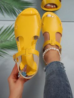 Yellow Funky Collar   Plain  Embellished   Women Shoes Flat Fish, Flat Slippers Sandals, Women Flat Sandals, Womens Chunky Heels, Soft Shoes, Peep Toe Sandals, Slipper Sandals, Womens Sandals Flat, Womens Clothing Sizes