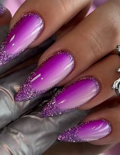 Trending Photography, Purple Glitter Nails, Bill Haley, Usa Christmas, Small Nails, Acrylic Nail Set, Ombre Acrylic Nails, Stylish Nails Designs