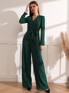 Jumpsuit Graduation Outfit, Long Sleeve Jumpsuit Formal, Graduation Outfit Ideas For Guest, Bridesmaid Pantsuit, Green Jumpsuit Outfit, Casual Pullover Outfit, Graduation Outfit Ideas, Bridesmaids Jumpsuits, Classy Jumpsuit