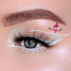 Reindeer Makeup, Christmas Eyeshadow Looks, Holiday Eye Makeup, Makeup Looks Winter, Xmas Makeup, Christmas Eyeshadow, Christmas Eye Makeup, Christmas Makeup Look