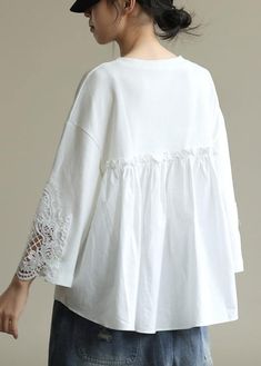 White Long Sleeve Patchwork Top, Non-stretch White Tops, Non-stretch White Solid Top, Casual Non-stretch Blouse With Lace Patchwork, White Patchwork Crew Neck Blouse, White Crew Neck Blouse With Patchwork, Oversized Patchwork Blouse For Spring, Long Sleeve Cotton Tops With Splicing, White Blouse For Fall