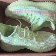 Lime Green Kids Size 8 Shoes Yeezy, Yeezy Sneakers, Yeezy Shoes, Lime Green, Kids Shoes, Kids Shop, Shoes Sneakers, Sneakers, Green