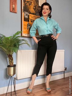 Castaway Pants Black from Vivien of Holloway Sock Hop Outfits, The 50s Fashion, Pedal Pushers, Halterneck Top, Sloppy Joe, Halter Neck Top, 50s Fashion, 1950s Fashion, Edgy Outfits