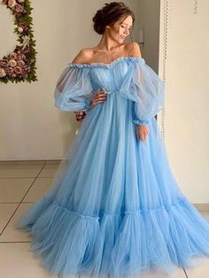 A-Line/Princess Tulle Applique Off-the-Shoulder Long Sleeves Floor-Length Dresses - Hebeos Vintage Ball Gowns, Long Sleeve Ball Gowns, Stunning Prom Dresses, Prom Dress Stores, Evening Dress Fashion, Pretty Prom Dresses