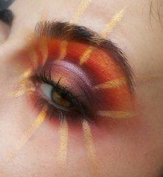 🌞 my inspiration @meicrosoft #sun #makeup #makeupart #makeupartist #sunmakeup #creativemakeup #create #creative #eyeshadow #eyelook… Sun And Moon Eye Makeup, Sun Inspired Makeup Looks, Sun Goddess Makeup Halloween, Spring Inspired Makeup, Sun Eye Makeup, Orange And Gold Makeup, Abstract Eyeshadow, Sun Inspired Makeup, Sun Makeup Looks