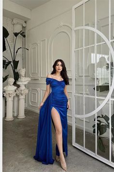 Md Dresses, Pleated Prom Dress, Casual Formal Dresses, Maid Of Honour Dresses, Prom Dresses With Pockets, Dark Blue Dress, Prom Dresses Modest, Dresses Modest, Prom Dress Inspiration