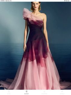 Purple Fashion Outfit, Runway Fashion Outfits, Organza Gown, Marchesa Spring, Organza Gowns, Tulle Maxi Dress, Marchesa