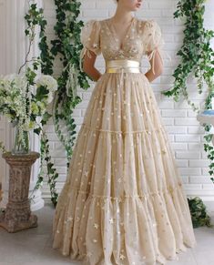 Prom Dress With Stars, Puffy Sleeve Prom Dress, Dress With Stars, Sleeve Prom Dress, Tule Rok, Dresses Beautiful, Affordable Prom Dresses, Pretty Party, Dress Pretty