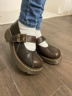 Sepatu Platform, Shoes Wishlist, Many Shoes, The Cardigans, Funky Shoes, Clog Shoes, New Rock, Shoe Inspo