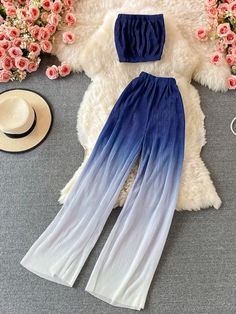 Portrait of a picture displaying Top Short High Waist Wide Leg Pants Set product. Suit Korean, Suits Korean, Korean Street Style, High Waist Wide Leg Pants, Korean Street, Ankle Length Pants, Korean Street Fashion, Halloween Dress, Trendy Tops