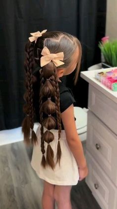 Cute Hairstyle Ideas For Picture Day, Piglet Hairstyles, Cute Hairstyles For Lil Kids, Hairstyle For Kids Long Hair, Christmas Hairstyles Toddler, Pintail Hairstyles, Cute Hairstyles Little Kids, Piggies Hairstyle, First Grade Picture Day Hair