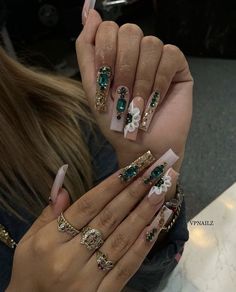 Pin by a.ღ on nails. Quinceanera nails, Green acrylic nails, Green nails Quinceanera Nails Green, Nails Quinceanera, Ongles Bling Bling, Quince Nails, Quinceanera Nails, Emerald Nails, Gold Acrylic Nails, Green Acrylic Nails, Ten Nails